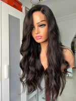 Fluffy wavy weft/bundles