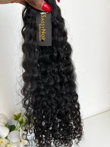 SassyNoir loose curly texture (weft)